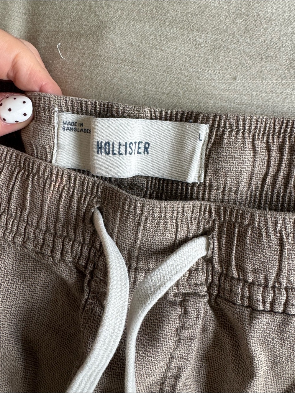 Hollister Men’s linen Brown Drawstring Shorts